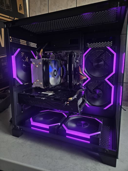 Unitate PC Gaming i7 6700 video 8GB RX 580 16GB RAM SSD