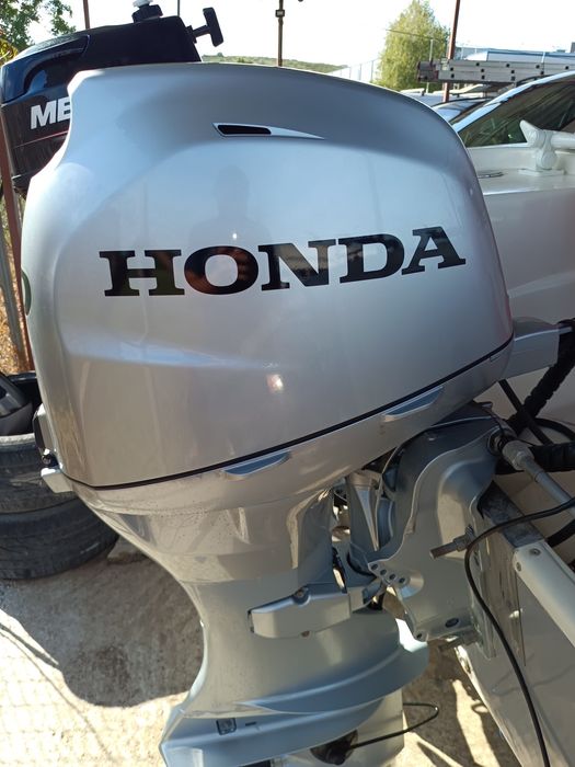 Извънбордов двигател Honda 50