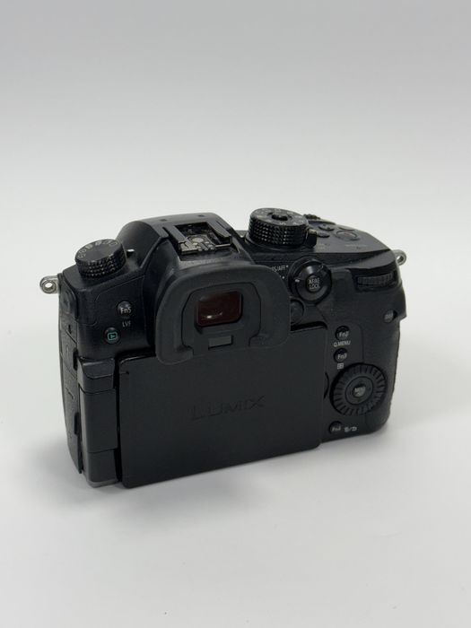 Фотоапарат Panasonic GH5 body