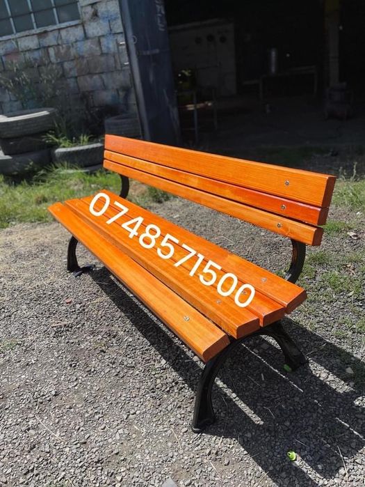 Banca stradala din fonta