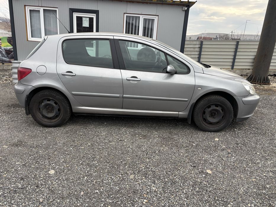 Haion peugeot 307  dezmembrari peugeot 307, 2002 motor 2.0hdi