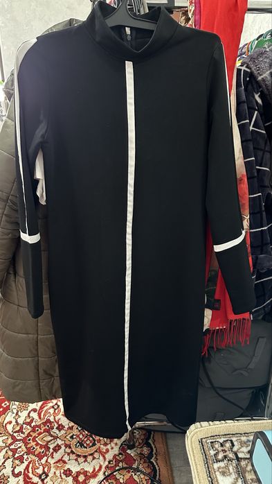 Комбенизон, джинсы, платья