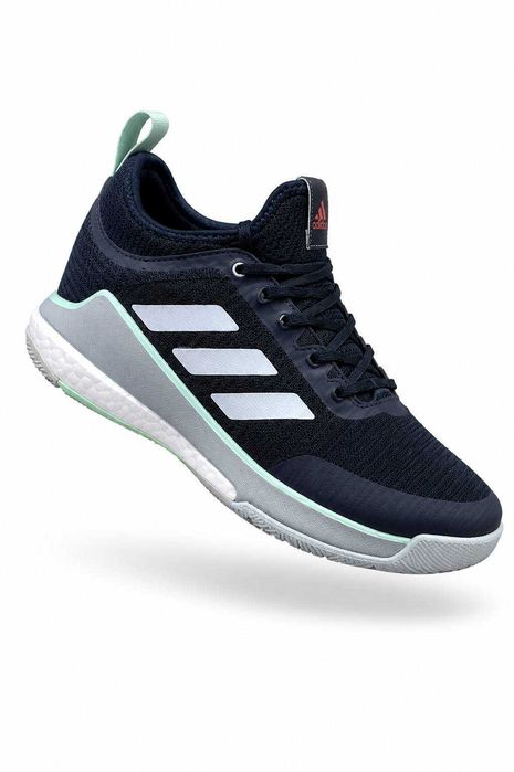 Волейбольные кроссовки Adidas Crazyflight, размеры от 36 до 45.