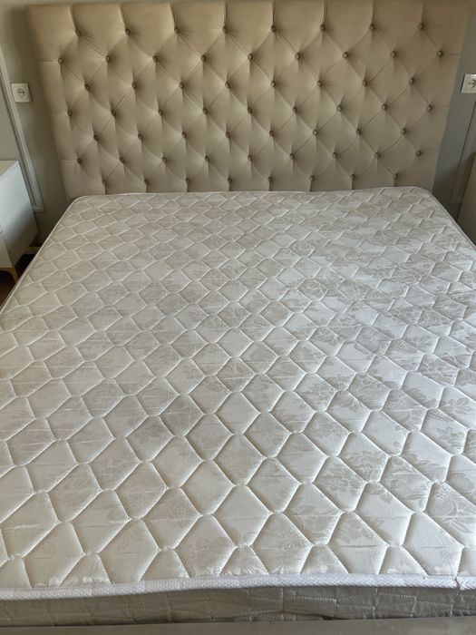 Кровать для спальня