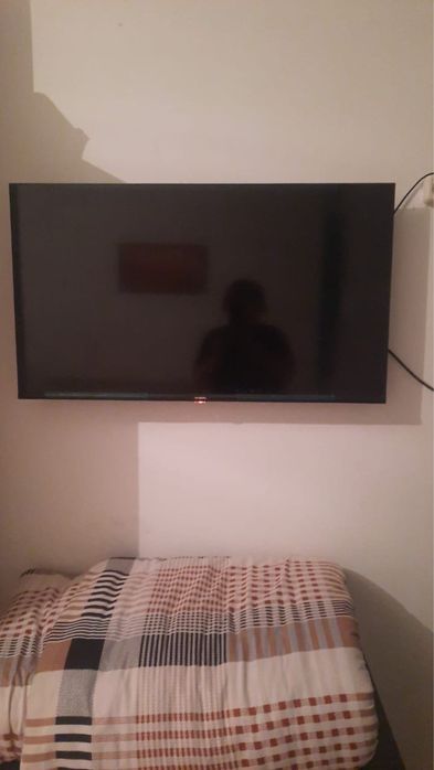 Продам смарт тв Yasin