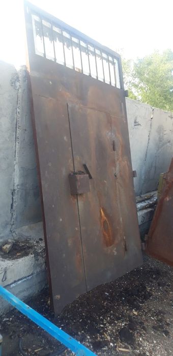 Продам ворота на боксы