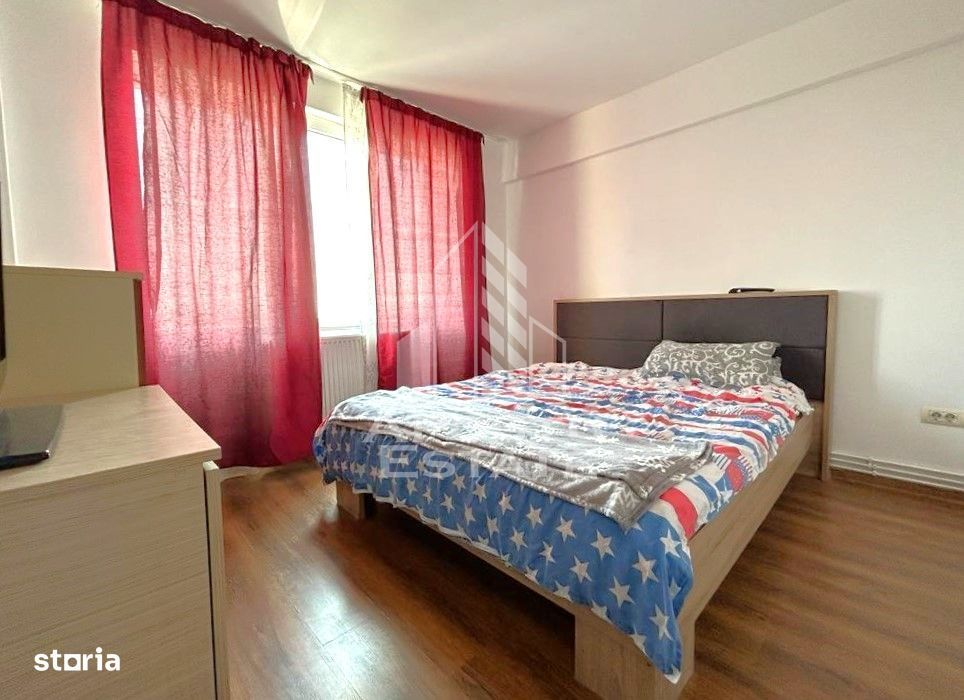 Apartament cu 3 camere 100mp Semidecomandat in zona Ultracentrala