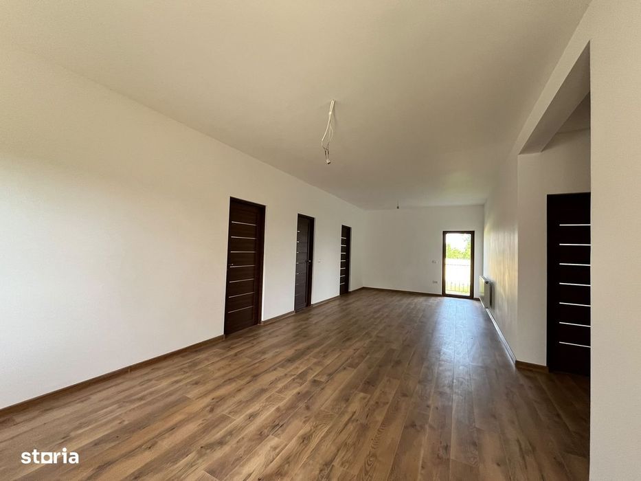 Casa superba in zona linistita - 10 min de oras