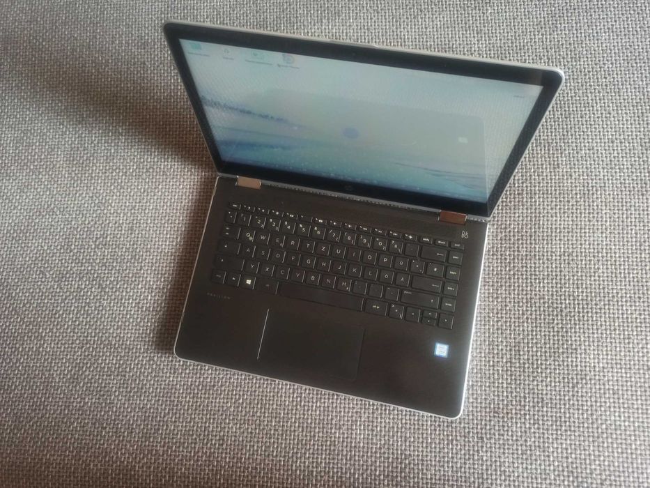 Сенсорный ноутбук-трансформер на базе Core i3-7100U / SSD