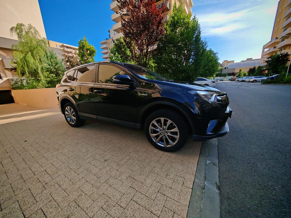 Toyota Hibrid 2018 rav 4