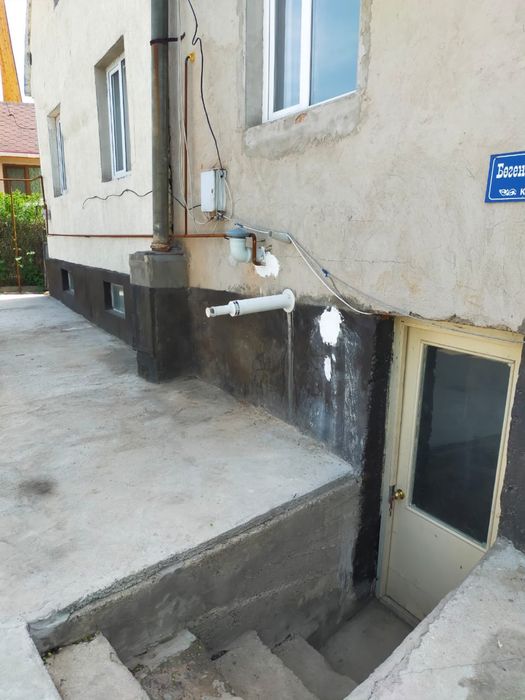 Тез арада үй сатылады