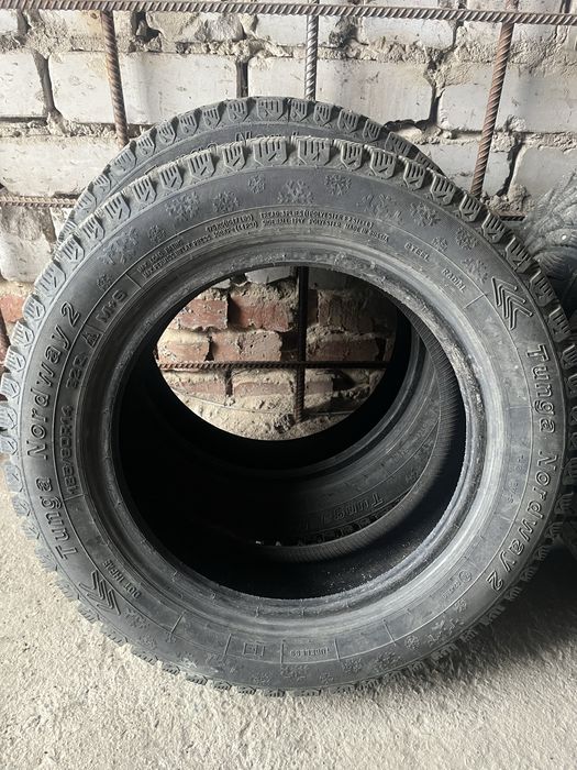 Продам зимние шины