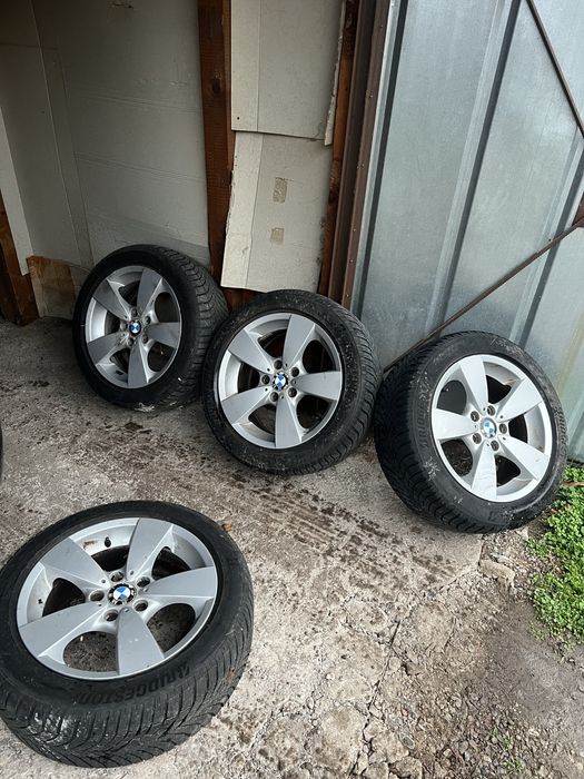 Продавам Зимни гуми Brigestone 17ки