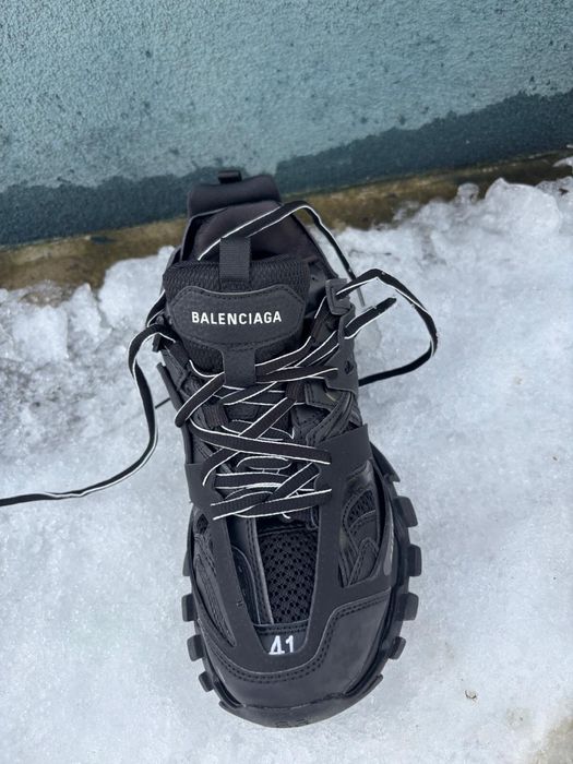 balenciaga track marime 41 ( recomandat pentru oameni care poarta 40)