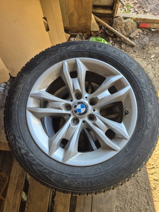 Jante aliaj 17 " BMW cu anvelope iarna 225/60/17