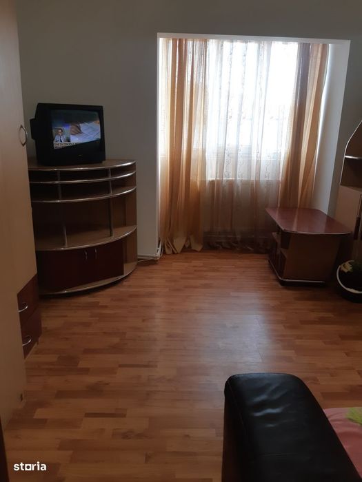 Apartament 2 camere Zamca de inchiriat.