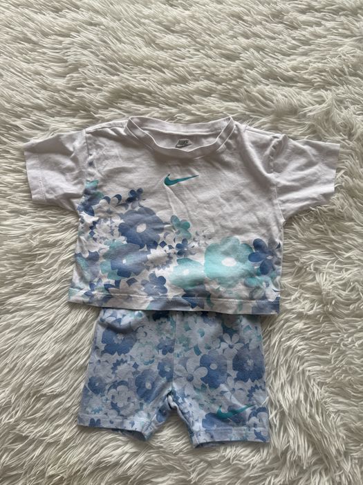 Двтски Екипчета Nike