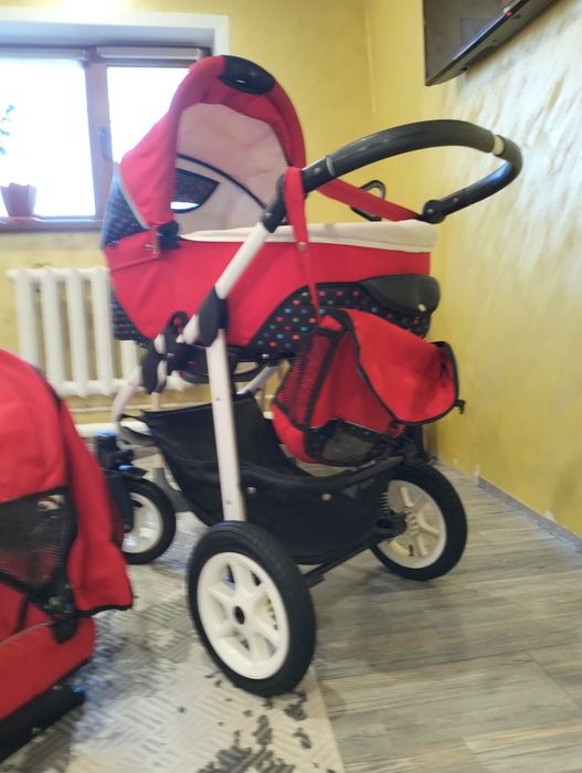 Продам детскую коляску