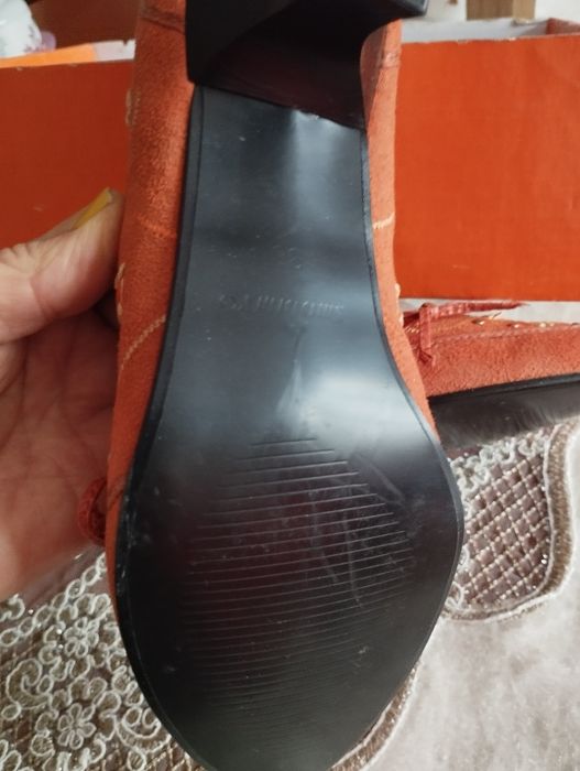 Дамски обувки N 37 нови