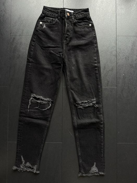 Накъсани черни дънки Zara