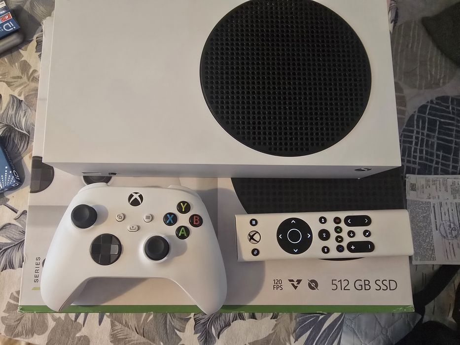 Като нов Xbox series s 512gb