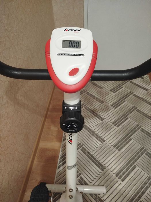 Продавам Велоергометър