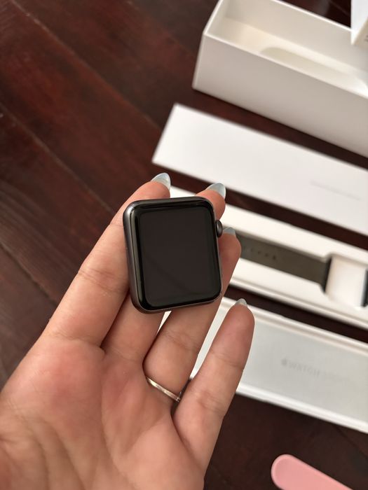 Apple Watch Sport 42 mm 7000 Series Space Gray Aluminum