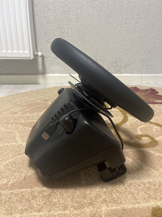 Volan logitech g29 in garantie