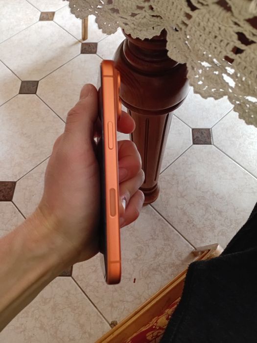 Продается айфон 17про 256гб