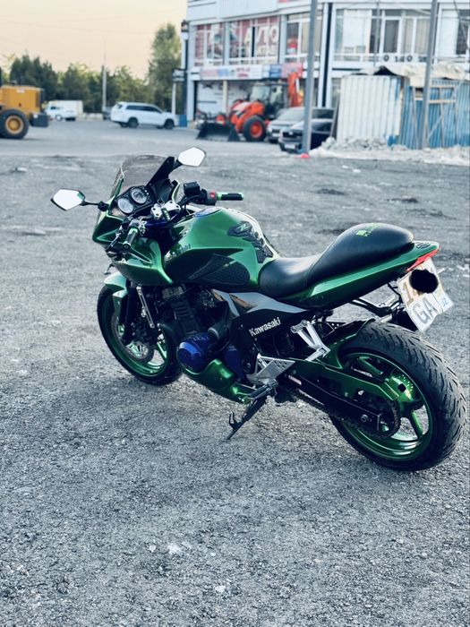 Orginal Kawasaki Z750S sotiladi