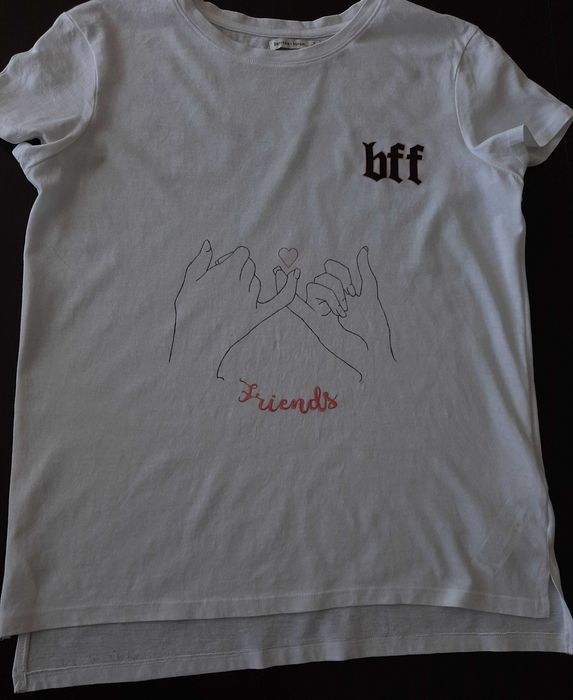 Ръчно рисувани дрехи