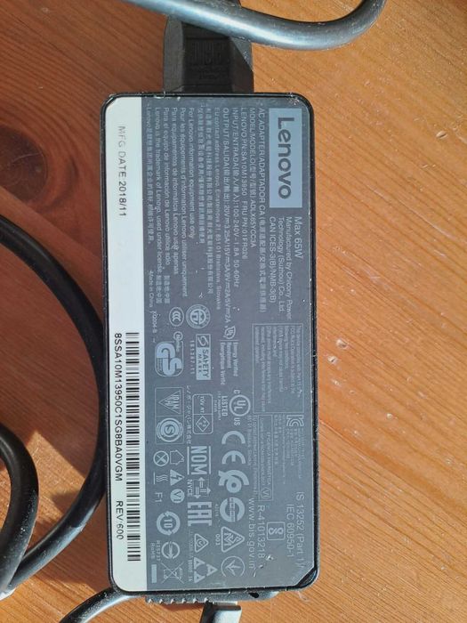 зарядно за лаптоп Lenovo 65w USB-C оригинално, 3 броя, ново