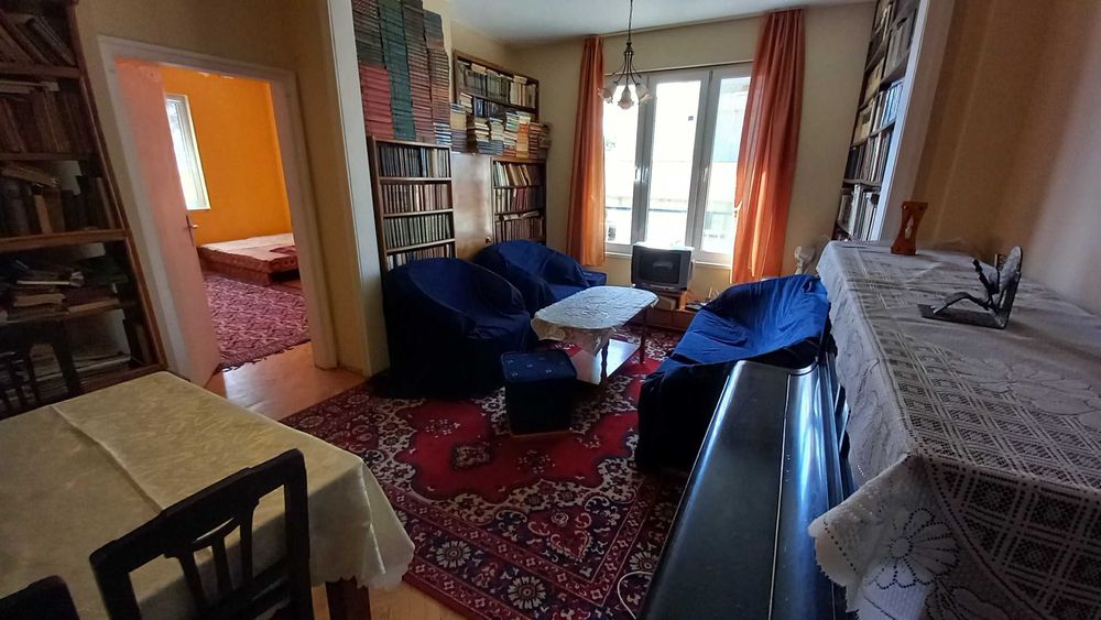 Дава се под наем Тристаен апартамент в София, Лозенец - 95 кв.м за 598.23 € - Снимка #4