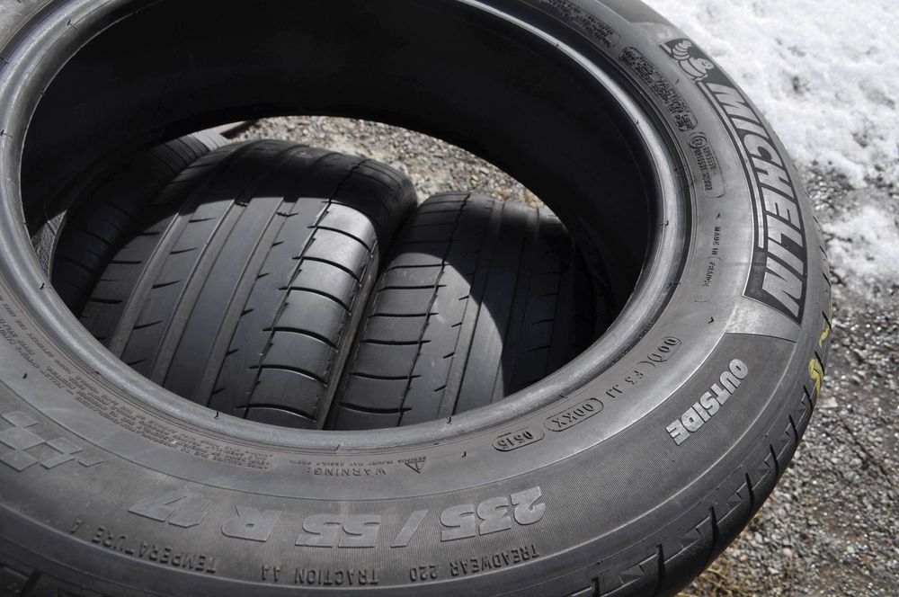 SET 4 Anvelope Vara 235/55 R17 MICHELIN LATITUDE SPORT (A0) 99V
