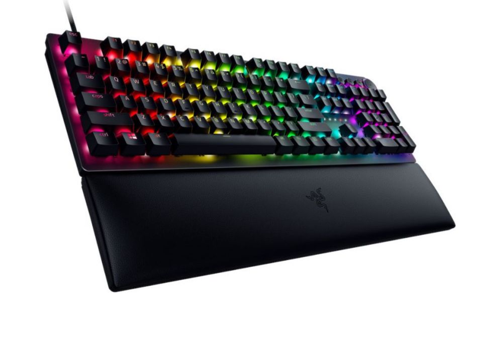 Чисто нова механична клавиатура Razer Huntsman V2