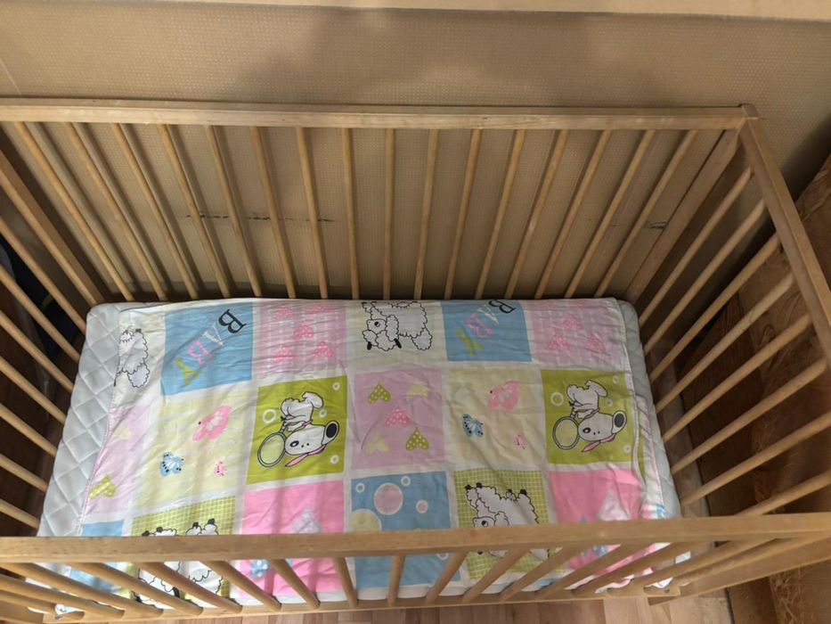 Кроватка детская