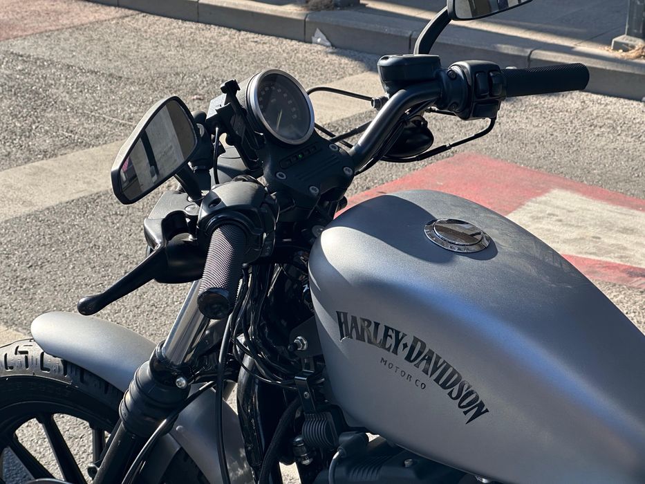 Harley Davidson Sportster 883