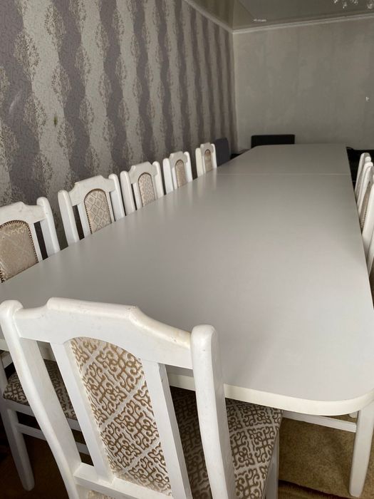 Продам стол со стульями