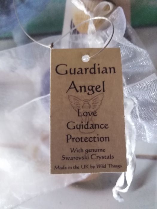 Уникална висулка Guardian Angel! Swarovski Crystals!!