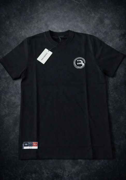 Тениски на BALENCIAGA ,BOSS ,OFF WHITE