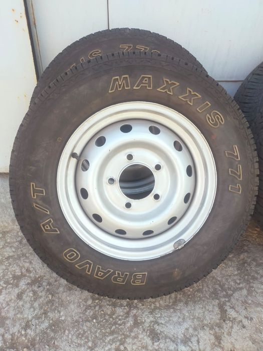 Продаются колёса 205/70 R15