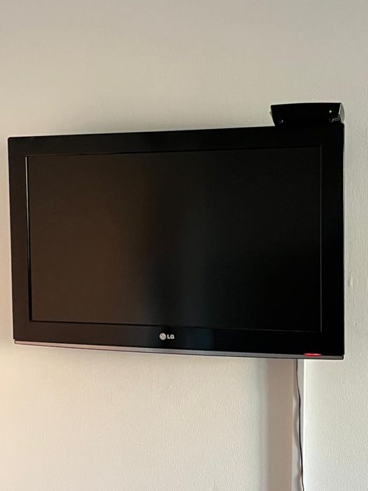 Продам телевизор