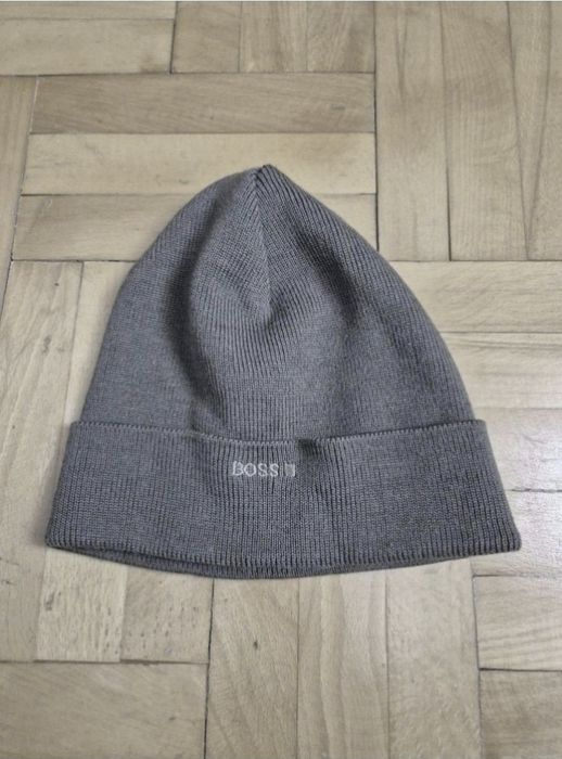 Căciulă de adult, Hugo Boss - 60% Lână, 40% Poliacril - M