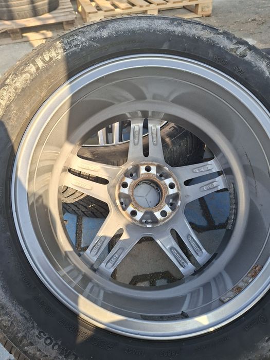 Продавам джанти със зимни гуми 17ки за мерцедес