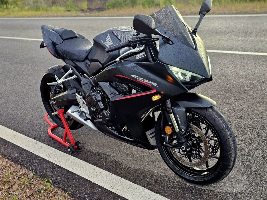 Honda cb650r 2025 A2 35kw