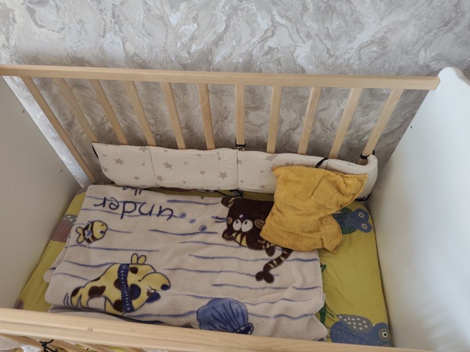 Продам детскую койку.