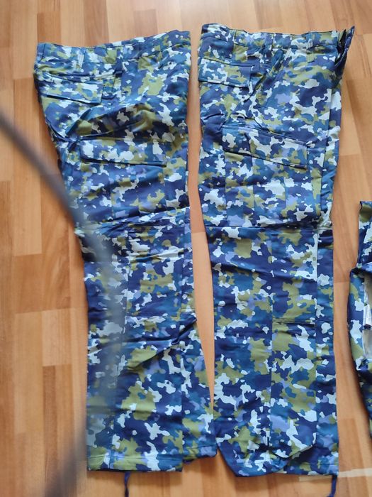 Ținuta militara albastră, mărime mică