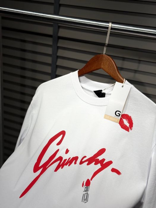 Tricou Givency