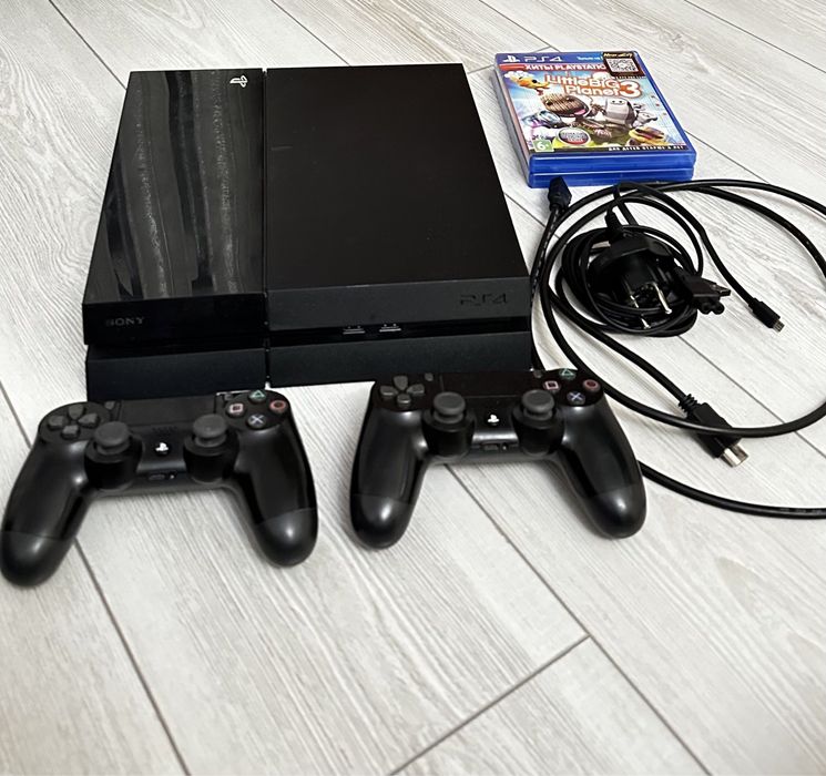 Продам ps4 fat 500gb