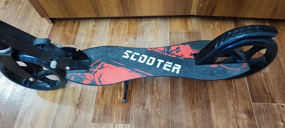Самокат Scooter — б/у, состояние нового